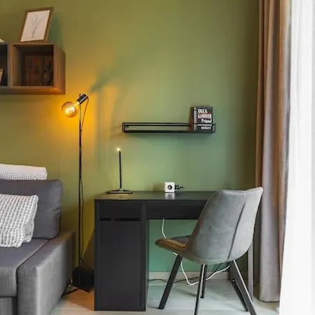 Zwirn Comfort With Balcony Apartamento