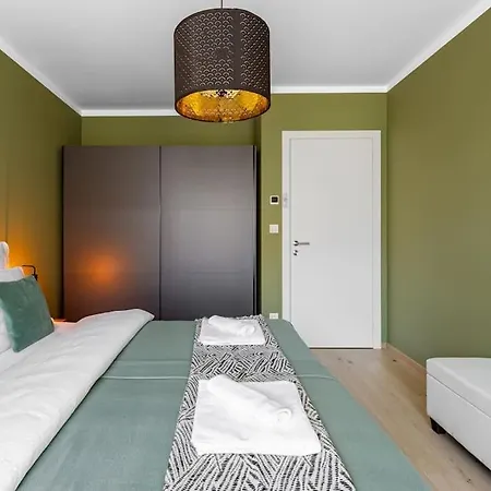 아파트 Zwirn Comfort With Balcony 브라티슬라바