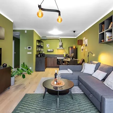 Zwirn Comfort With Balcony