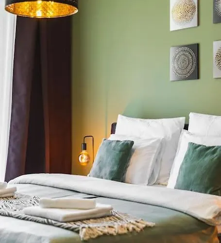 Zwirn Comfort With Balcony דירה *