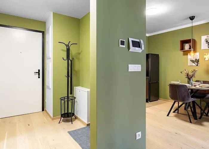 Zwirn Comfort With Balcony Apartman *