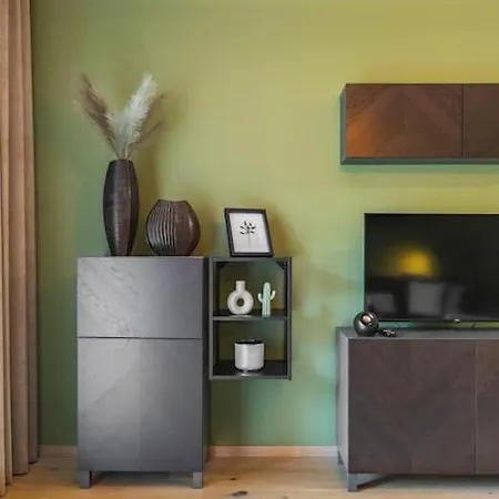 Zwirn Comfort With Balcony ブラチスラヴァ