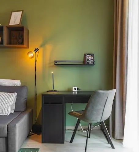 Zwirn Comfort With Balcony Апартаменты