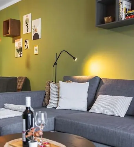 Zwirn Comfort With Balcony Братислава
