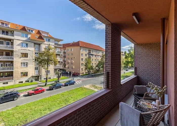 Zwirn Comfort With Balcony Апартаменты Братислава