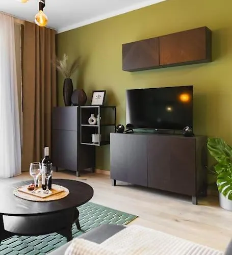 Апартаменты Zwirn Comfort With Balcony Братислава